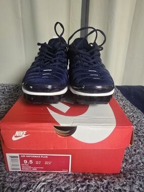 Nike Air VaporMax Plus Navy Blue and Black Men's Sneakers